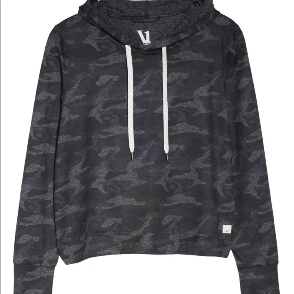 Vuori halo performance hoodie